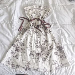 Brown floral strapless dress